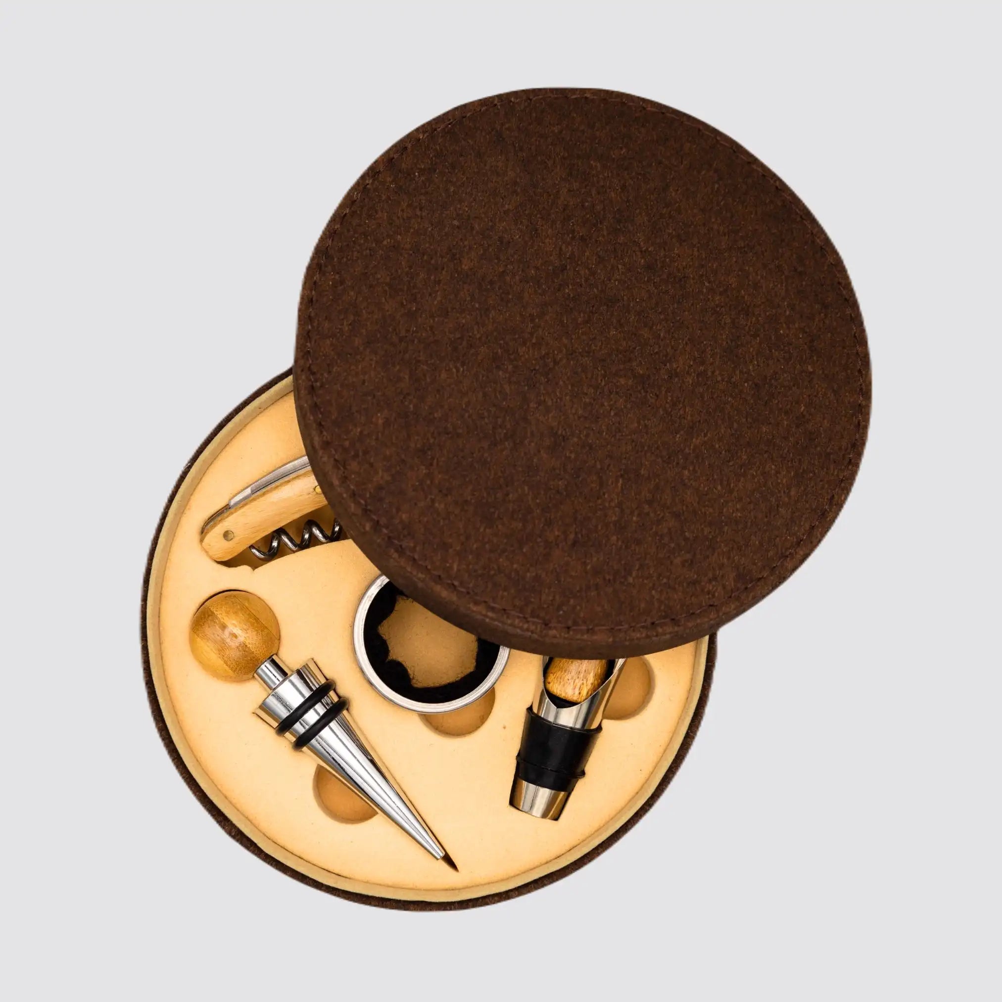 Luxury cork wine accessory gift set in an elegant coffee brown cork box.