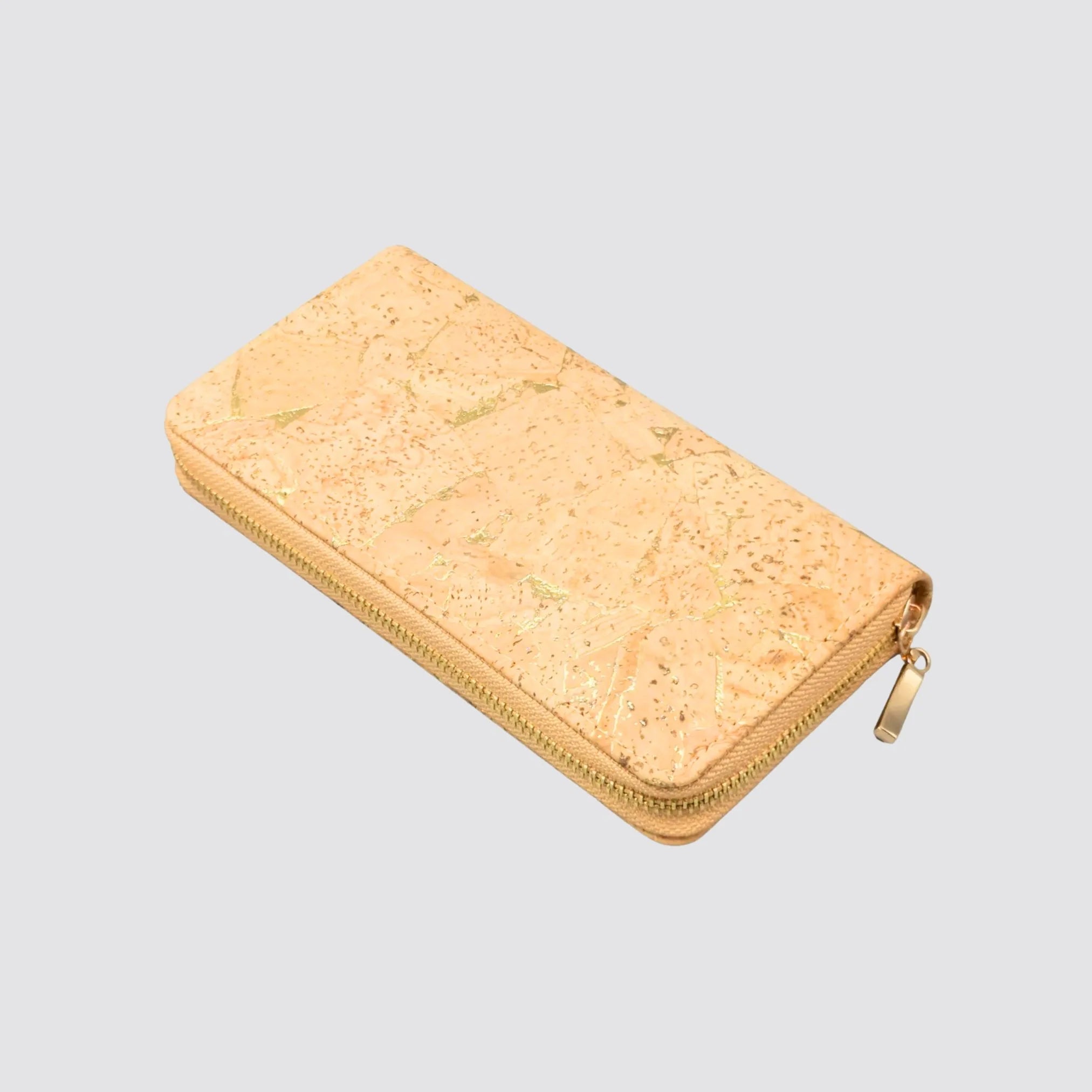 Eco-friendly cork women’s zipper wallet featuring golden accents and a wrist strap.