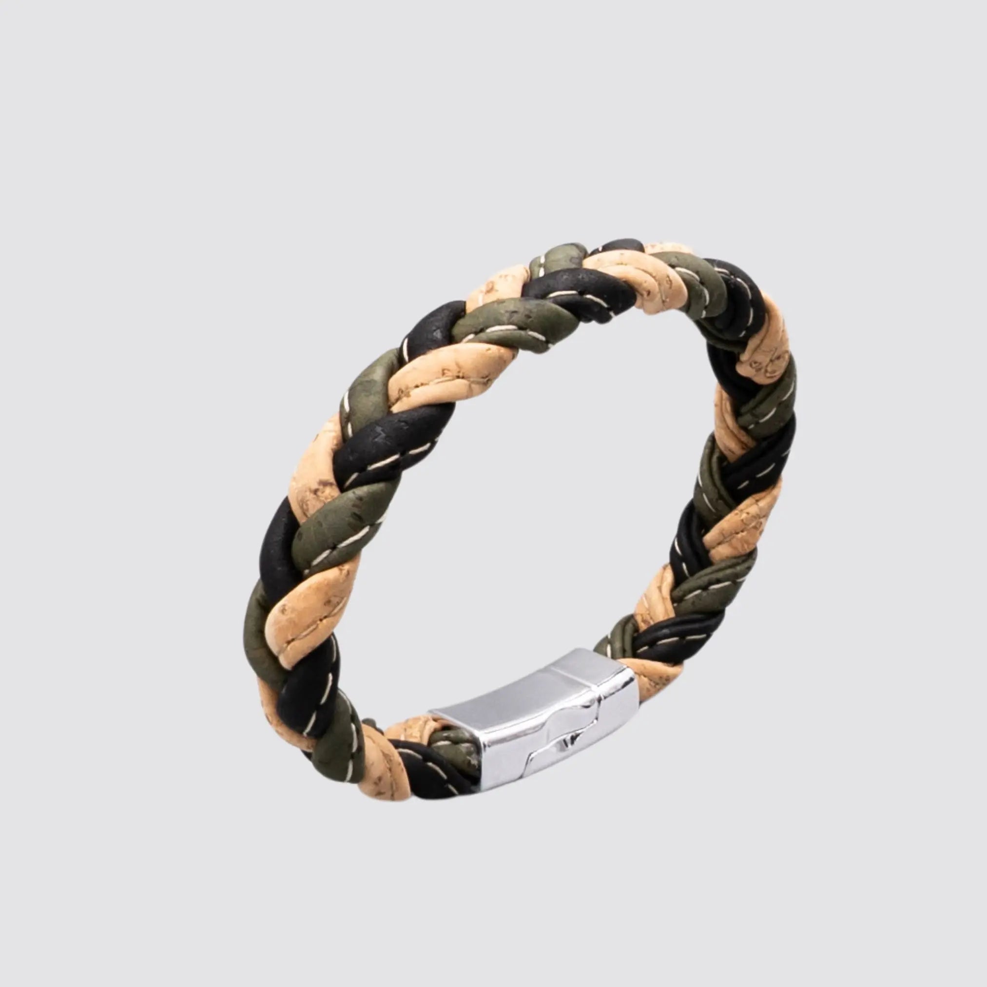 Men’s braided cork bracelet with a magnetic clasp and eco-friendly design.