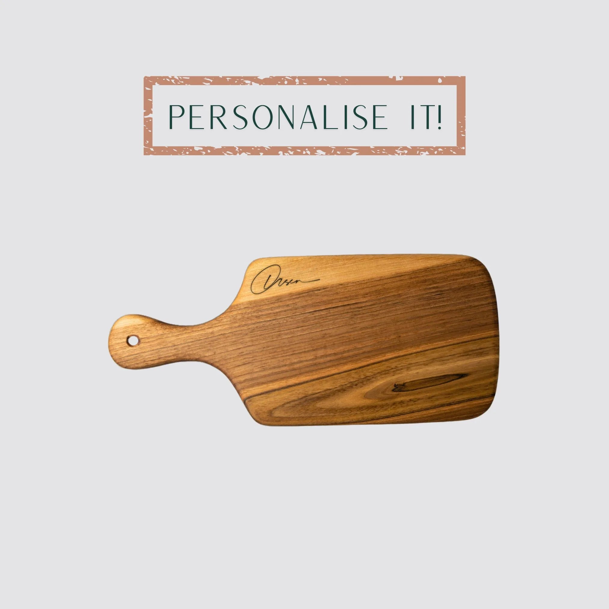 The luxury cheese serving board made of fine walnut is personalised for gifts.